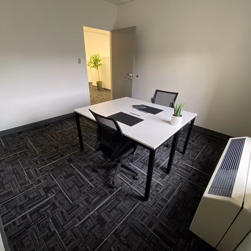 611 N Courthouse Rd, Richmond - Image 4