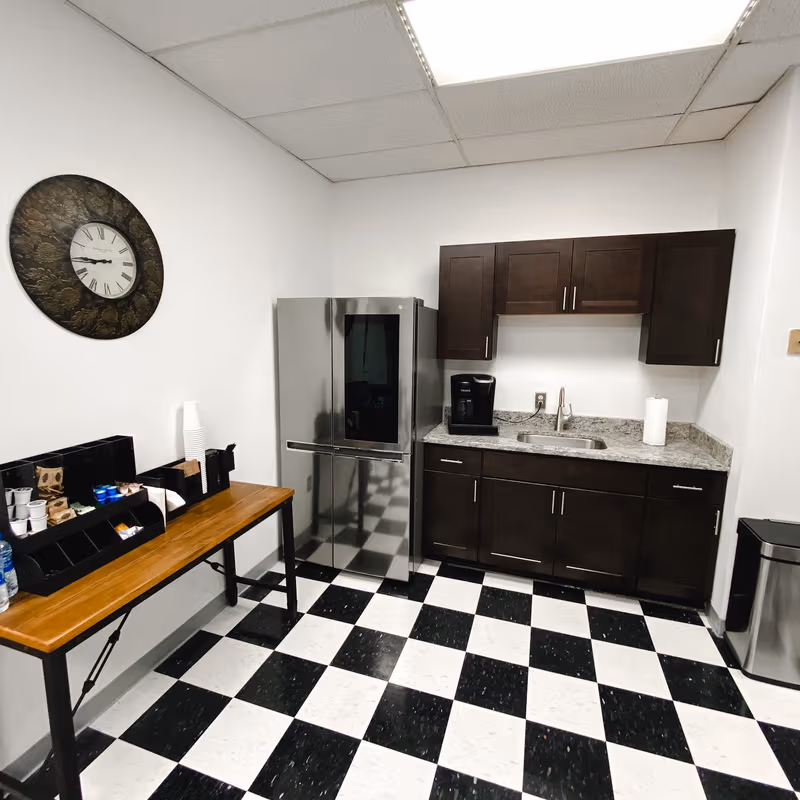 7300 Hanover Green Dr, Mechanicsville - Image 2