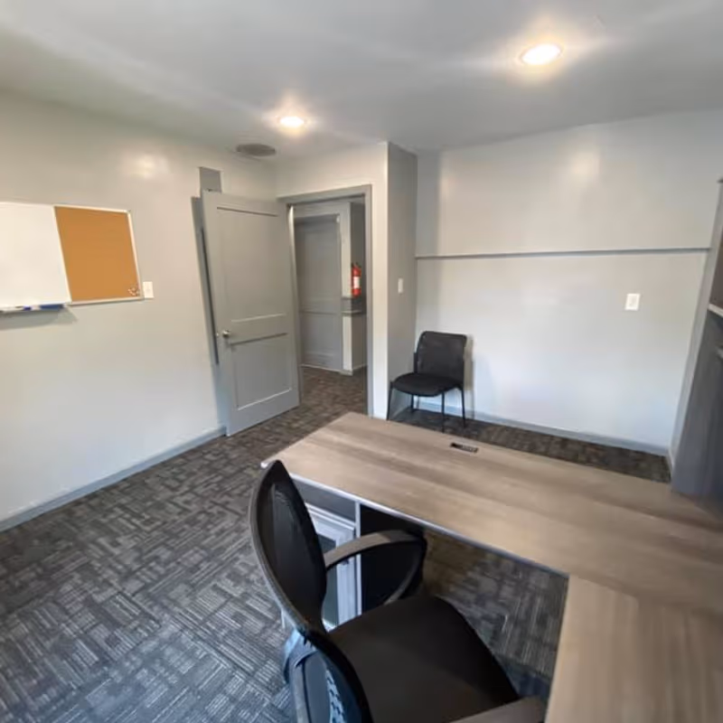1337 Hardy Rd, Vinton - Image 3