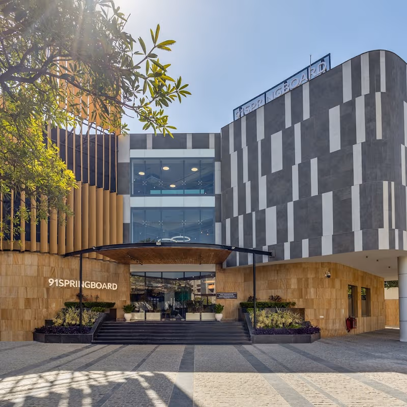 21-B Sector 18, Gurugram - Image 11