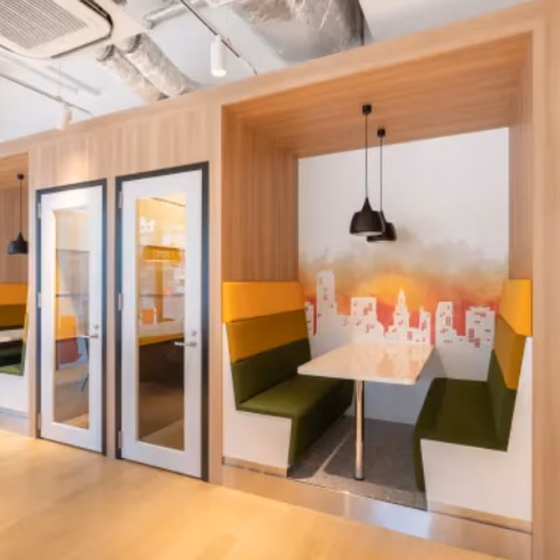 1870 W Winchester Rd, Libertyville - Image 3