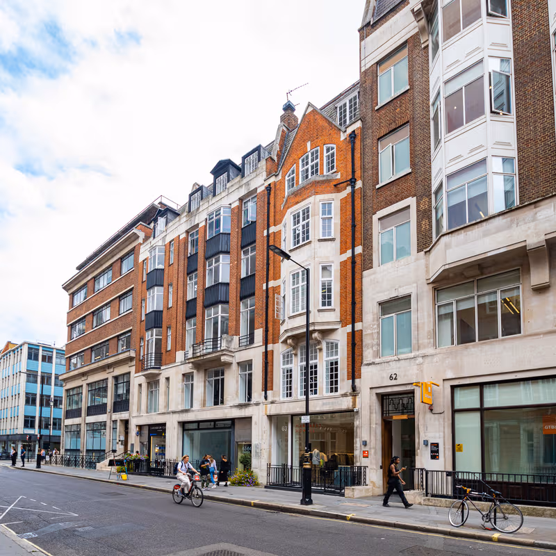 63-64 Margaret St, London - Image 7