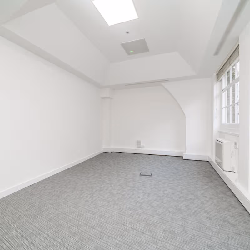 37-38 Margaret Street, Marylebone - Image 3