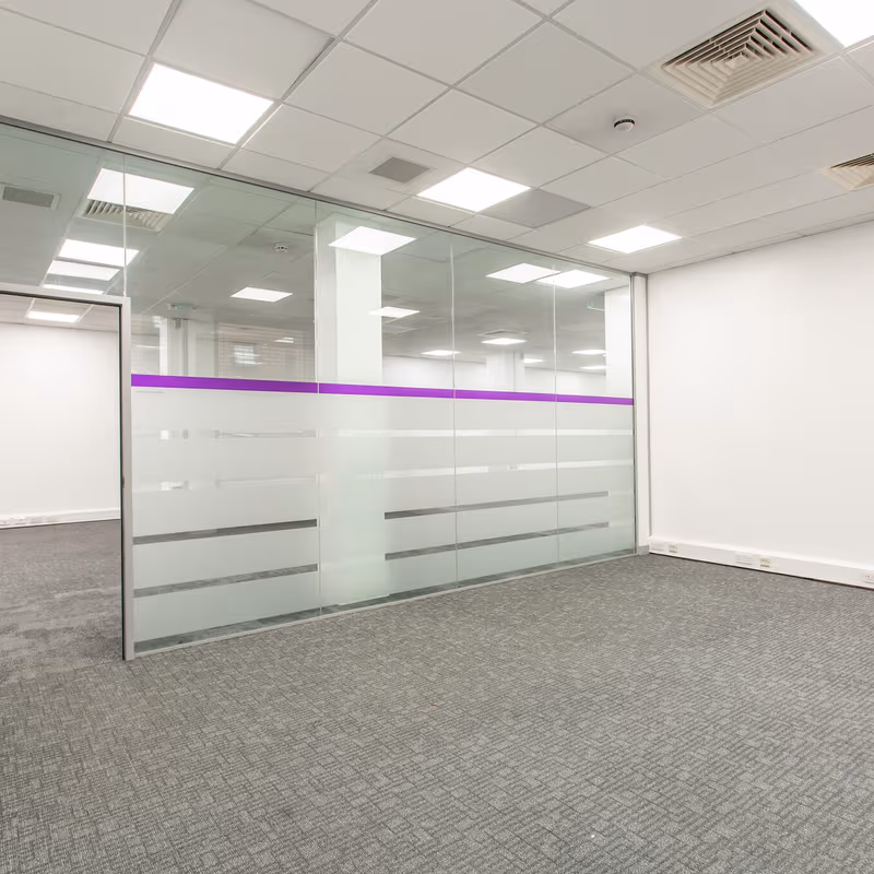 31 Scarborough St, London - Image 6