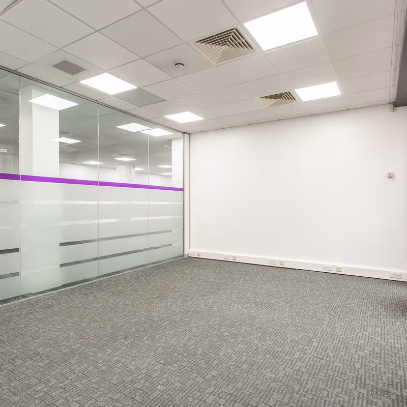 31 Scarborough St, London - Image 1