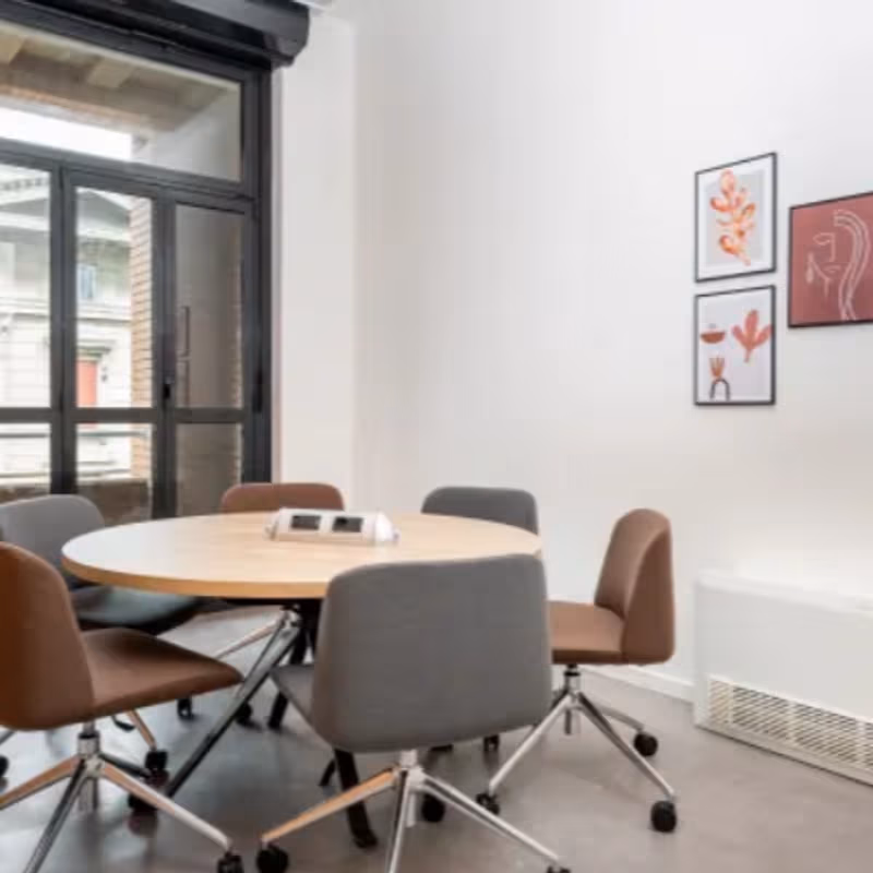 1200 Valley West Drive, West Des Moines - Image 9