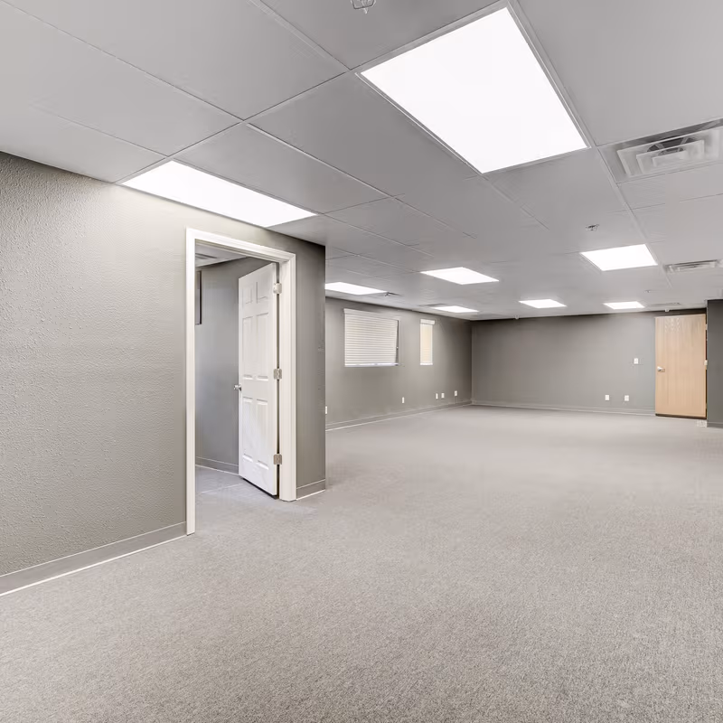 3470 E Russell Rd, Las Vegas - Image 21