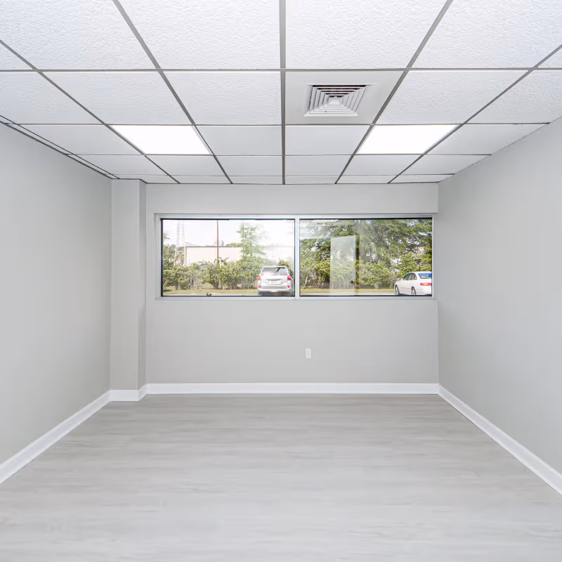 2155 N Park Ln, Charleston - Image 1