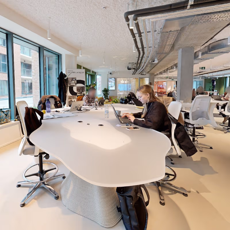 13 Courbevoie, Louvain-la-neuve - Image 6