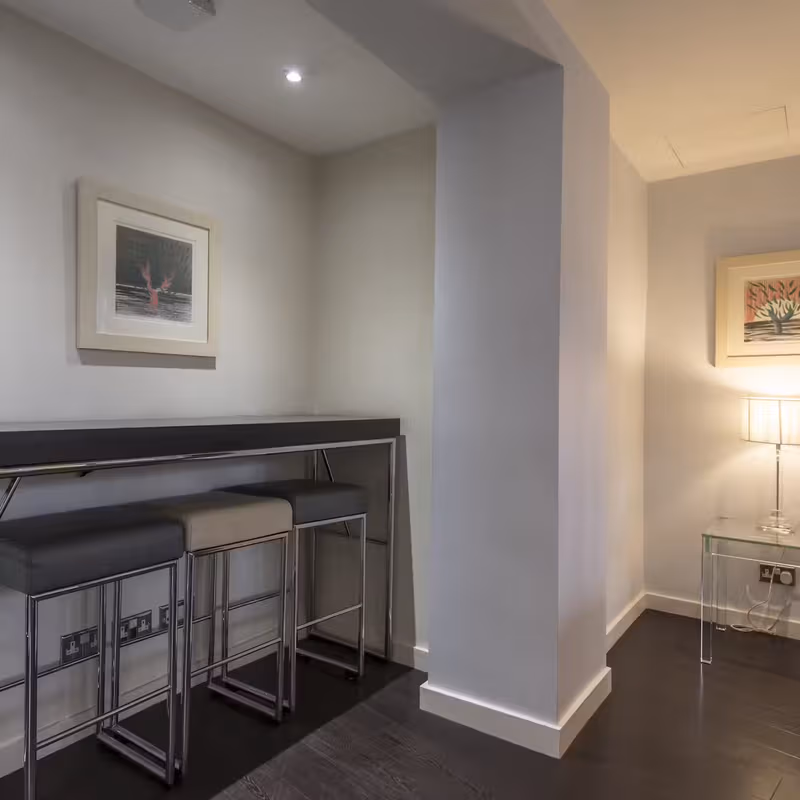 42 Brook Street, Mayfair - Image 7