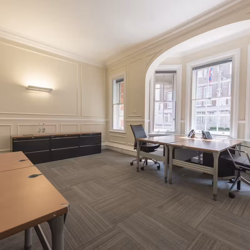 42 Brook Street, Mayfair - Image 11