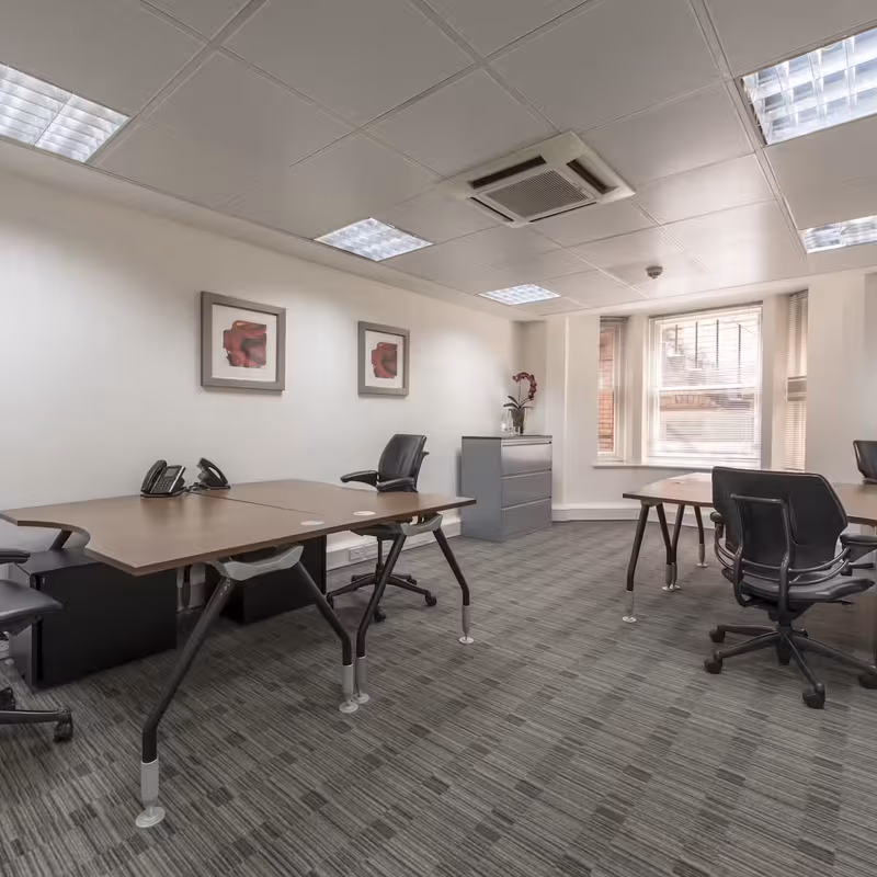 52 Brook Street, Mayfair - Image 2