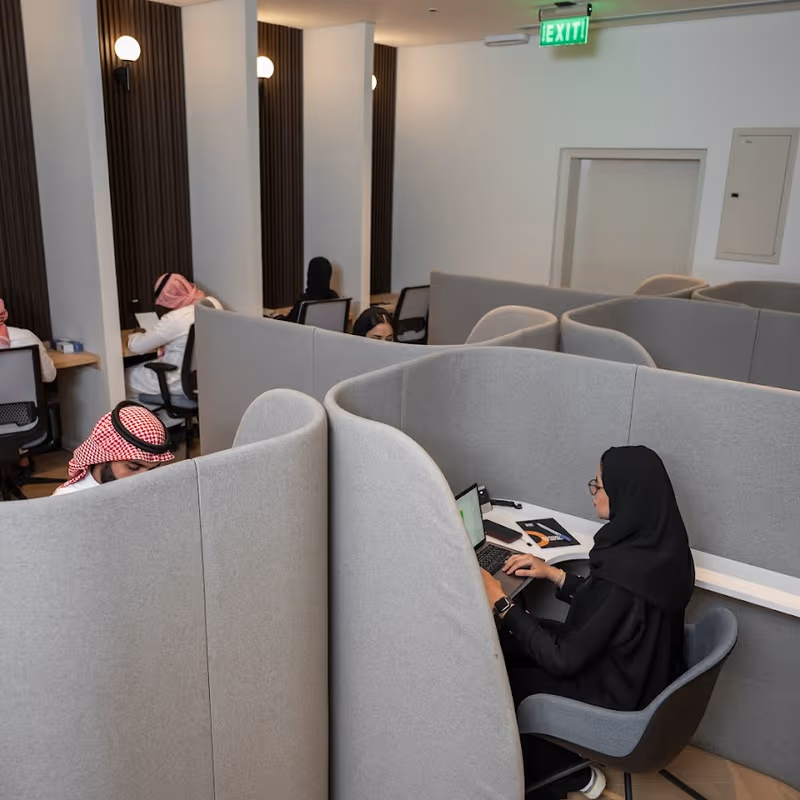 Hittin Diom Flex Rubeen Plaza, Riyadh - Image 1