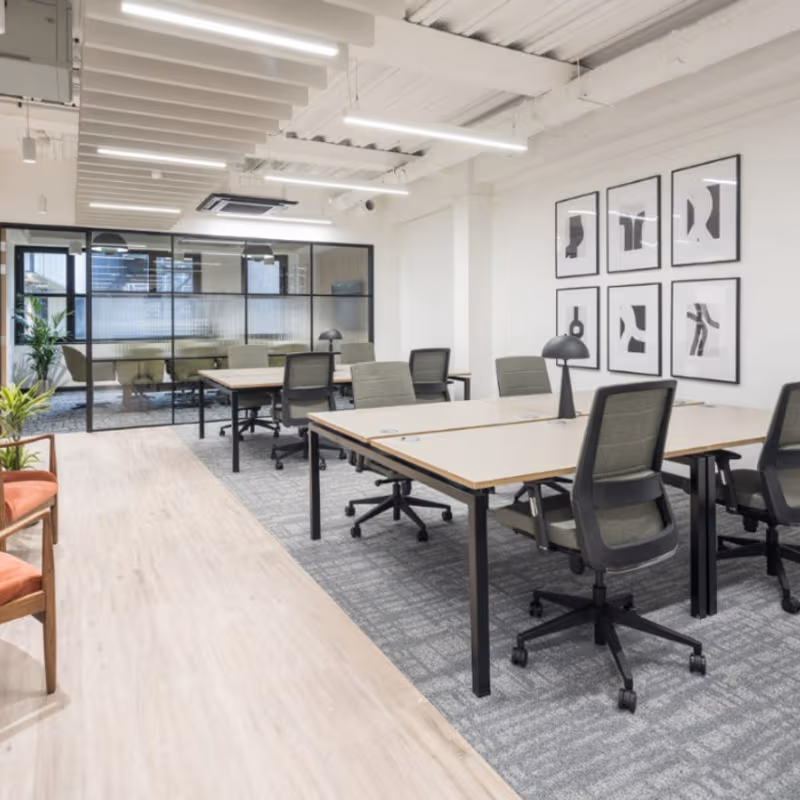 145 Leadenhall St, London - Image 1