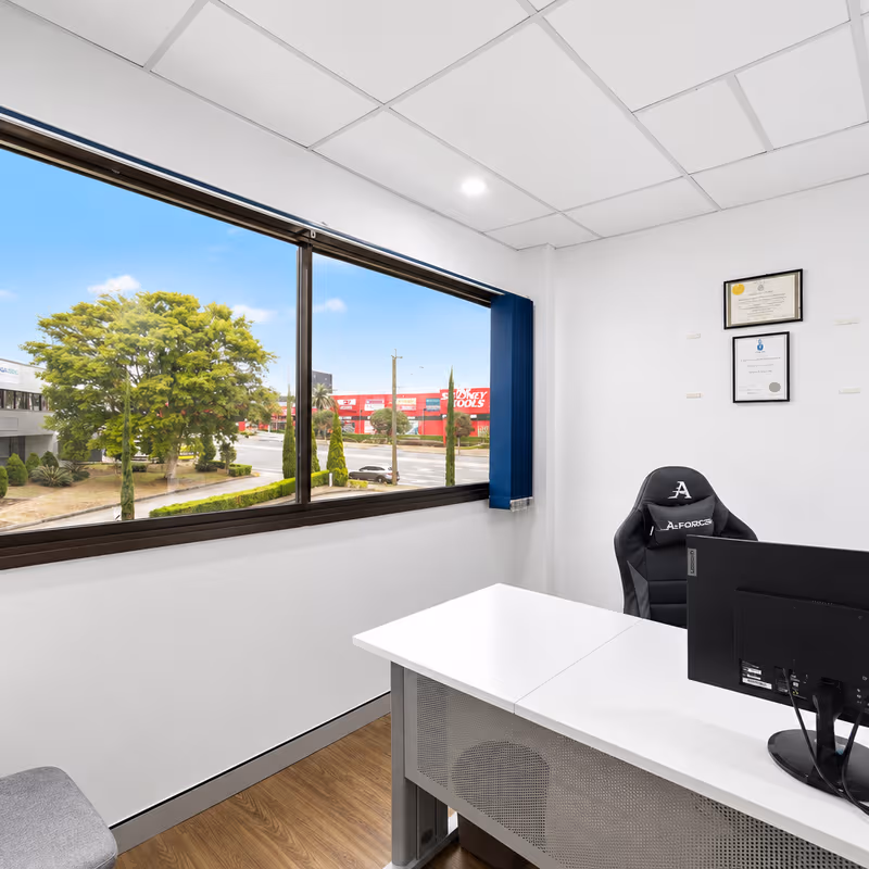 130 Kingston, Underwood - Image 16