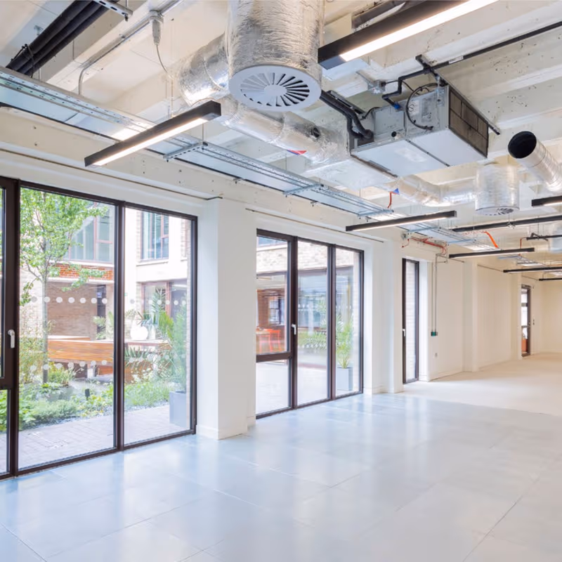 Loom Court, London - Image 1