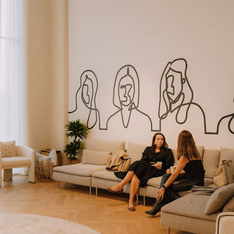 Gold & Diamond Park, دبي - Image 9