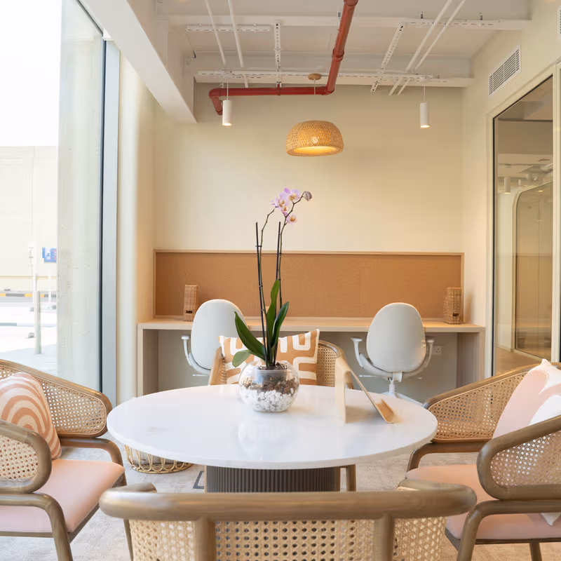 Gold & Diamond Park, دبي - Image 4