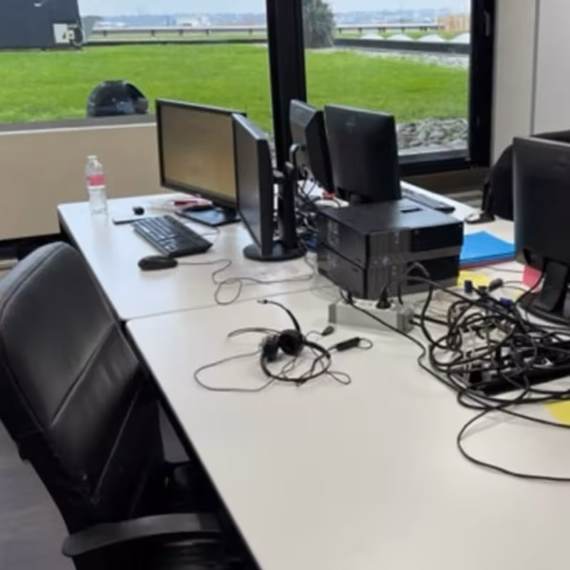 336 Les Bureaux De La Colline, Saint-cloud - Image 3