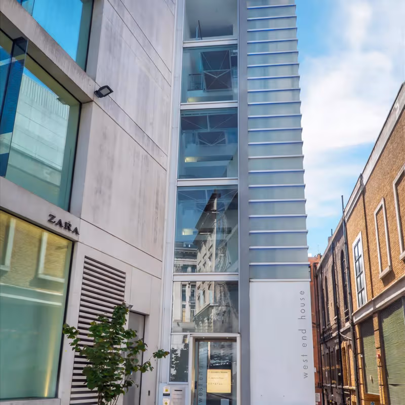 11 Hills Place, Greater London - Image 9