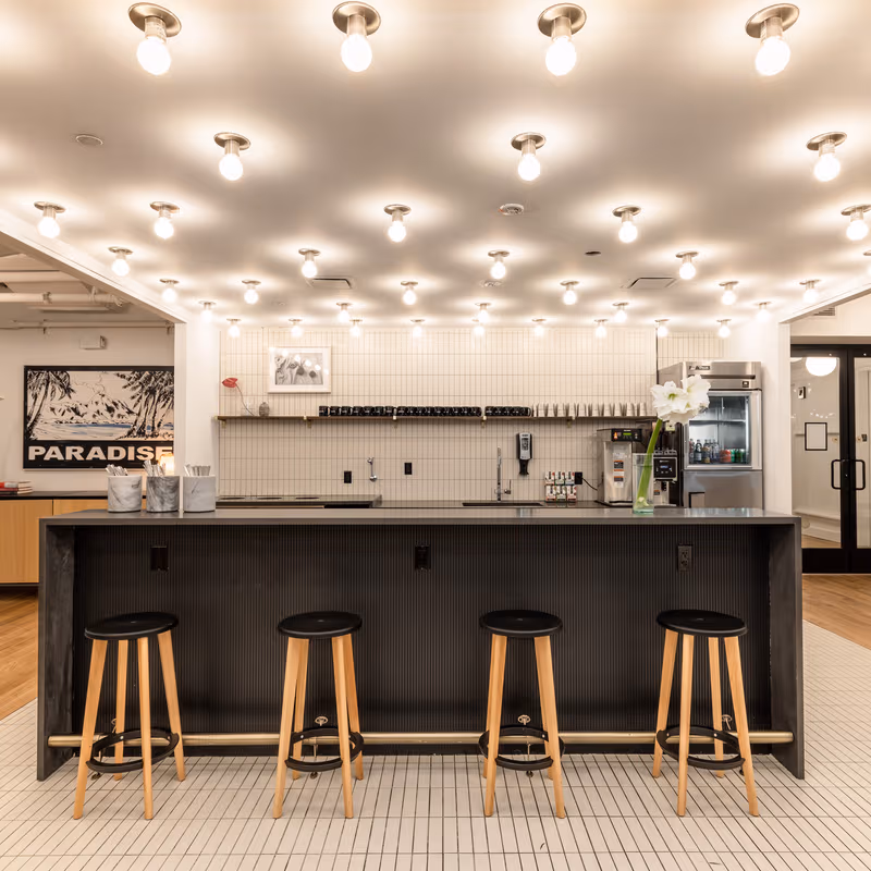 12 E 49th St, New York - Image 8