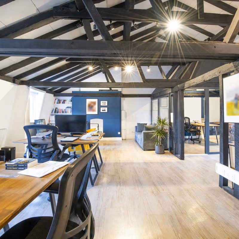 106 Cleveland Street, Fitzrovia - Image 2