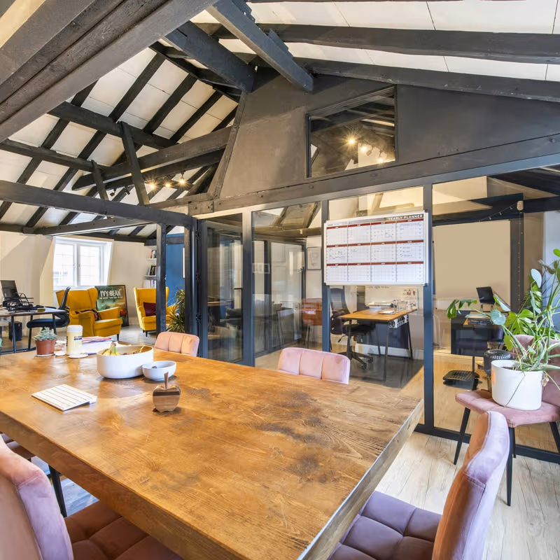 106 Cleveland Street, Fitzrovia - Image 3