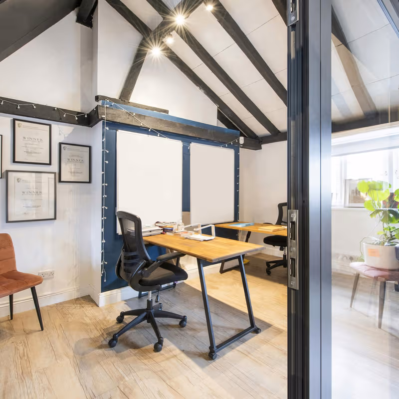 106 Cleveland Street, Fitzrovia - Image 4