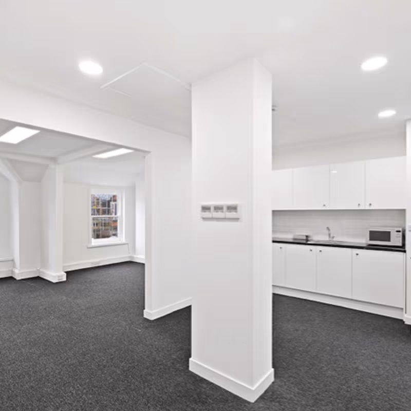 21 Wigmore St, Marylebone - Image 1