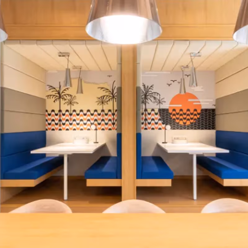 10-05 Boulevar Rafael Landivar, Guatemala - Image 5