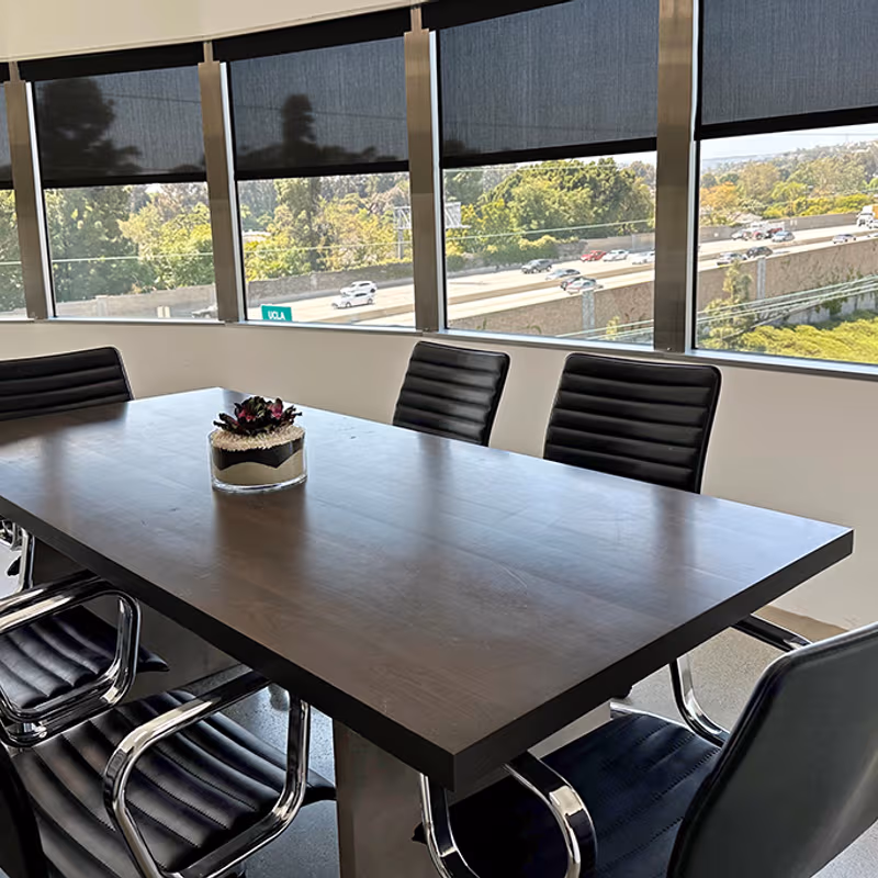 500 S Sepulveda Blvd, Los Angeles - Image 2