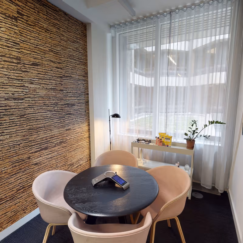 2 Stephen Street, Bloomsbury - Image 9