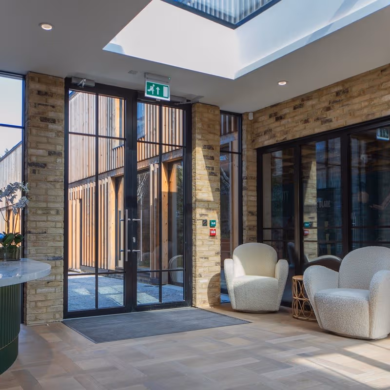 104 King St, London - Image 1