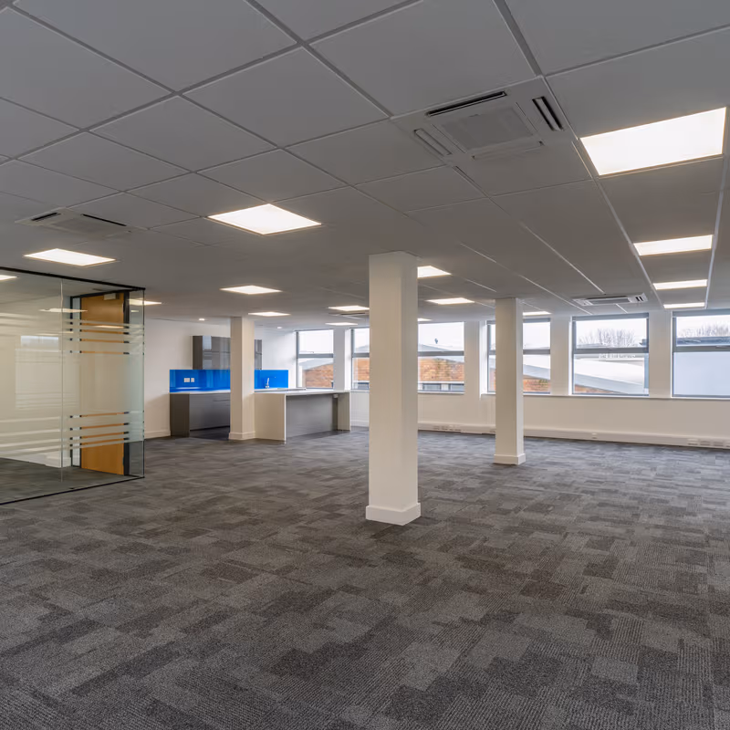 Bond Avenue, Bletchley - Image 9