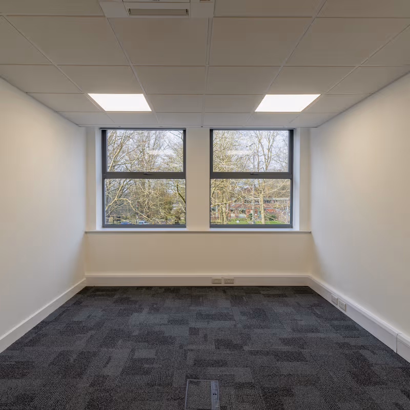 Bond Avenue, Bletchley - Image 2