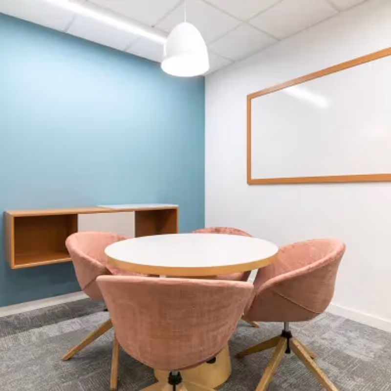 30-10 41st Ave, Long Island City - Image 1