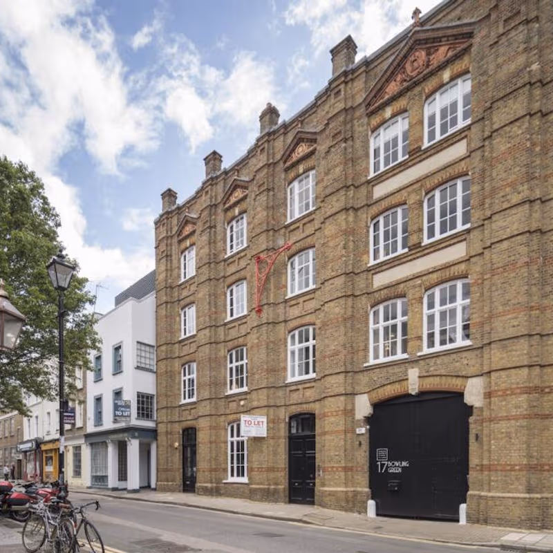 16 Bowling Green Lane, London - Image 8
