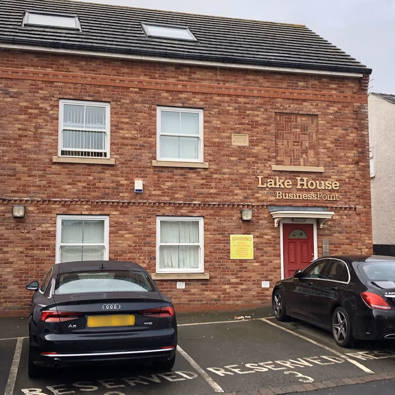 Lake Place, Hoylake - Image 10