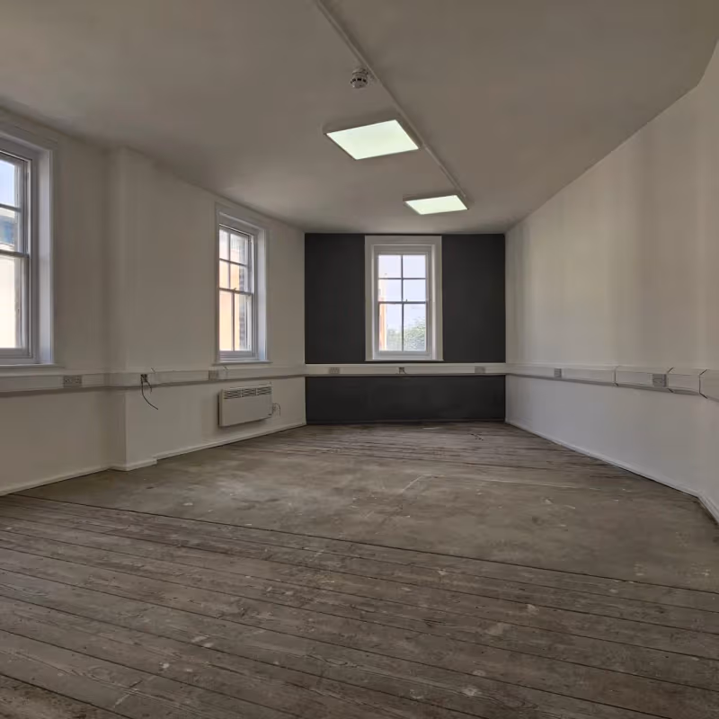 79 Saffron Hill, London - Image 2