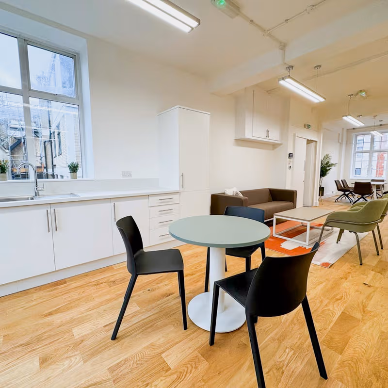 72-73 Margaret Street, Greater London - Image 2
