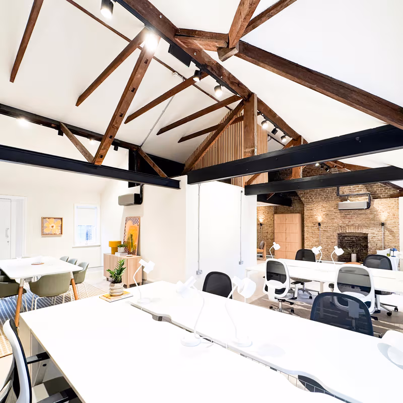34-35 Eastcastle St, London - Image 1