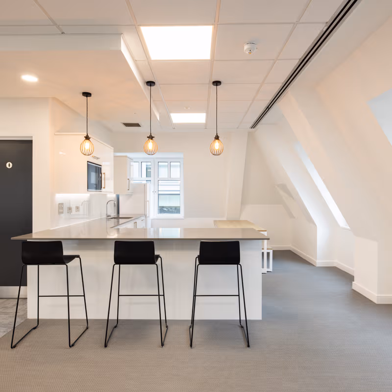 61 Queen Street, London - Image 4