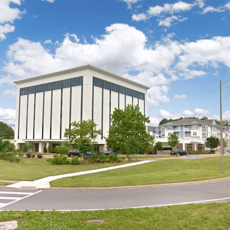 1300 Diamond Springs Road, Virginia Beach - Image 12