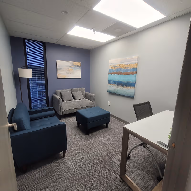 1300 Diamond Springs Road, Virginia Beach - Image 3