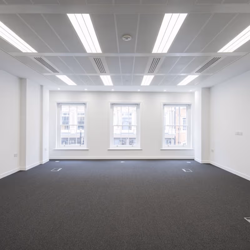 19 Haunch Of Venison Yard, London - Image 7