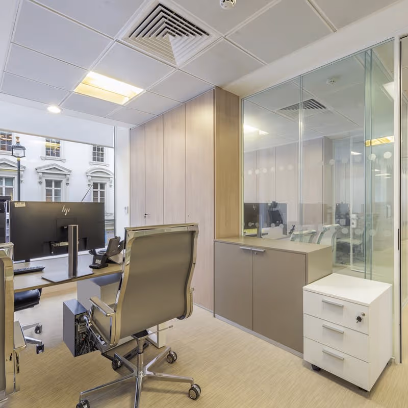10 Brook Street, London - Image 8