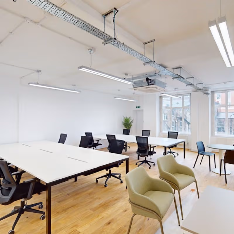 72 Margaret Street, Fitzrovia - Image 3