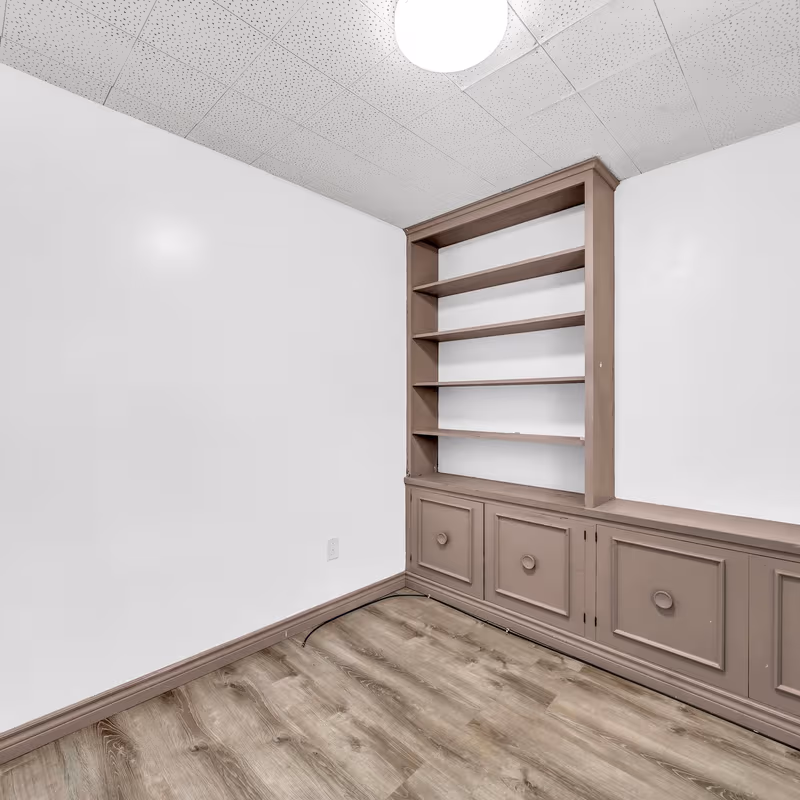 817 Main Street, Niagara Falls - Image 14