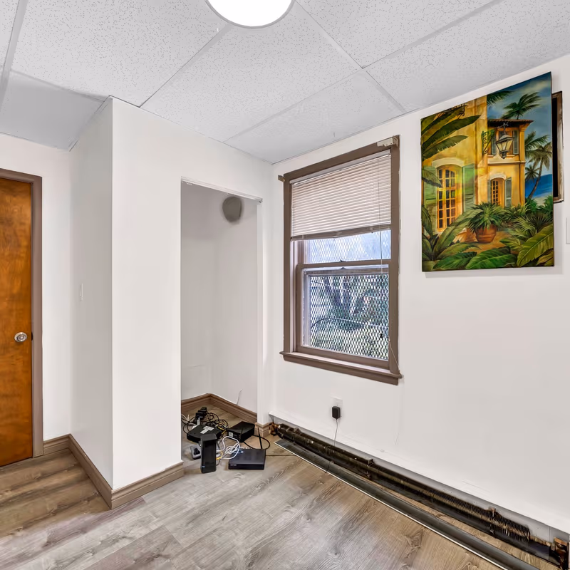 817 Main Street, Niagara Falls - Image 10