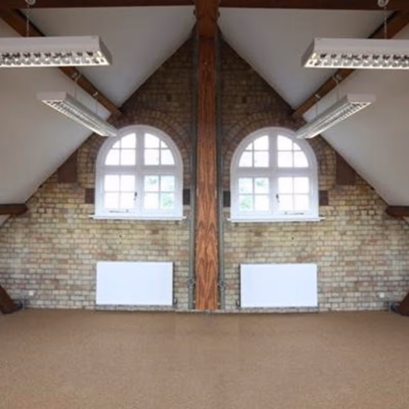 70 Rosebery Avenue, Islington - Image 1